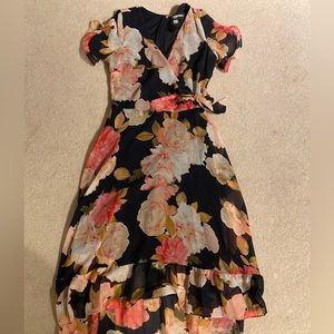 Floral dress- great condition/quality